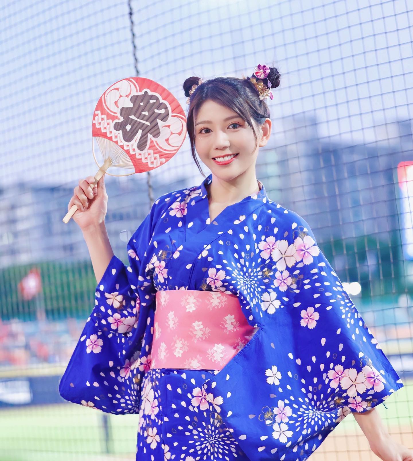 超兇正妹「東東」顏值逆天逼人 甜美又不失性感 - 美女圖 -