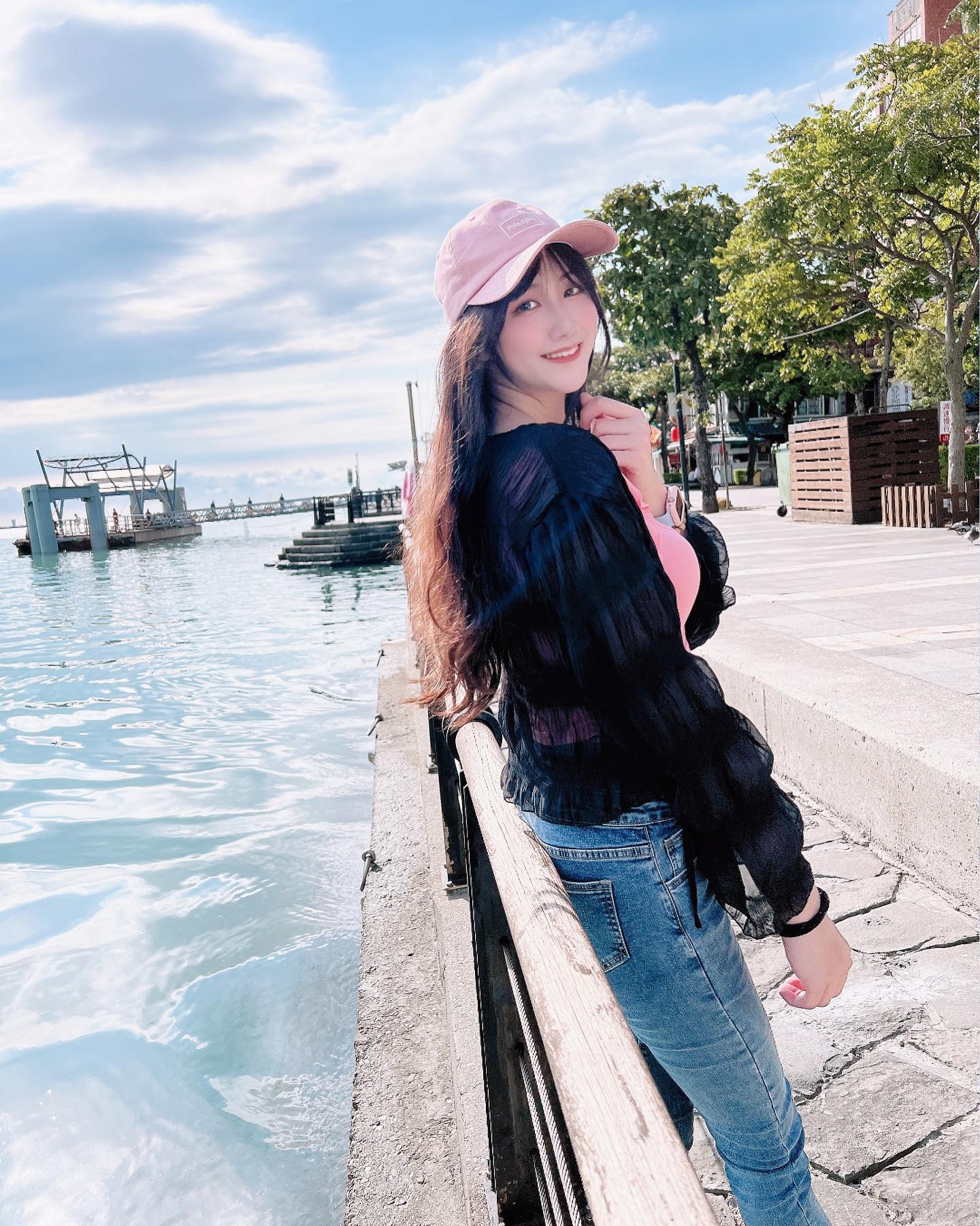 氣質小清新「魏凱芃」 超正逆天臉蛋 簡直是仙女下凡！ - 美女圖 -