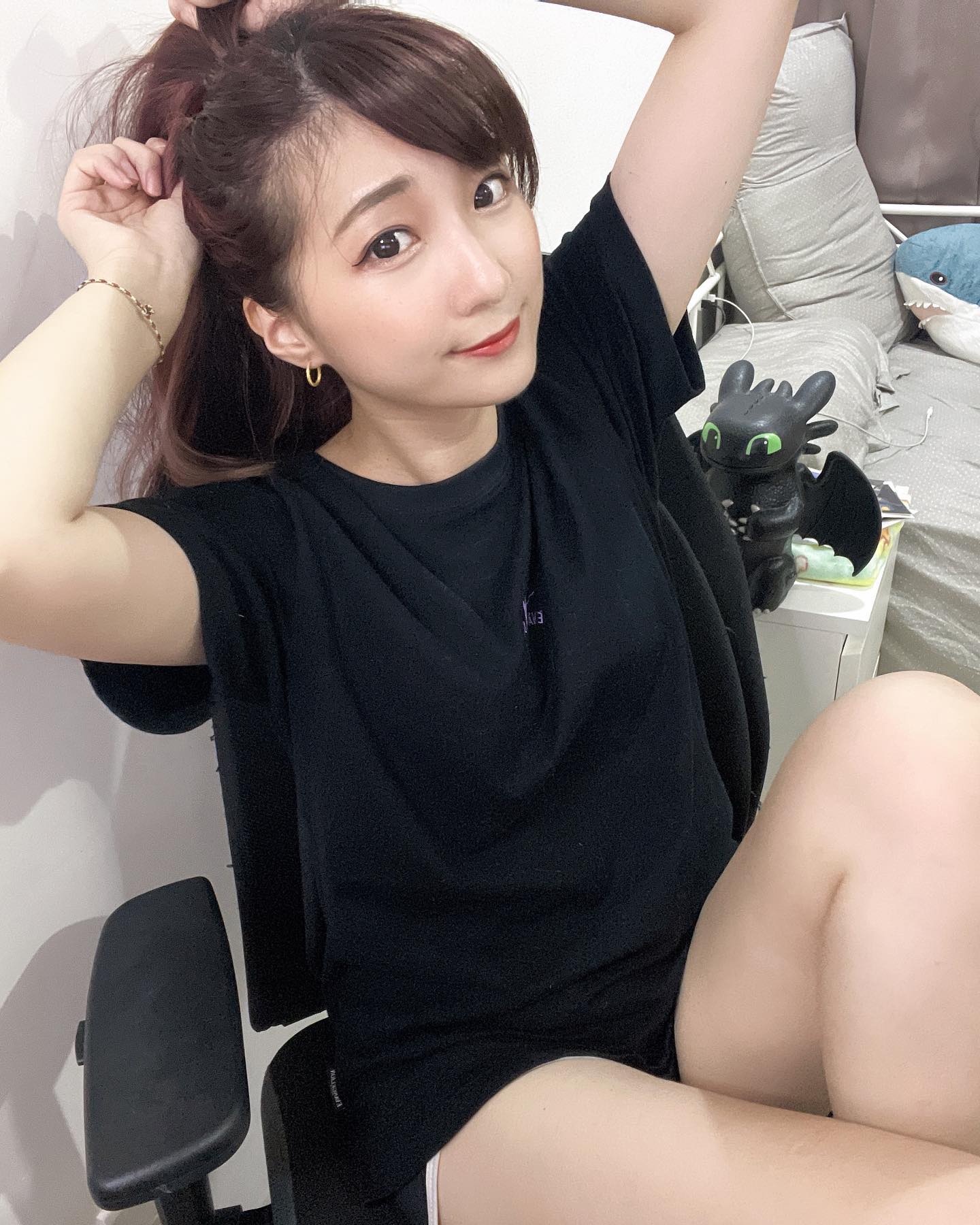 「Raby」辣露誘人美胸.....凹凸有致！根本極品胴體 - 素人正妹 -