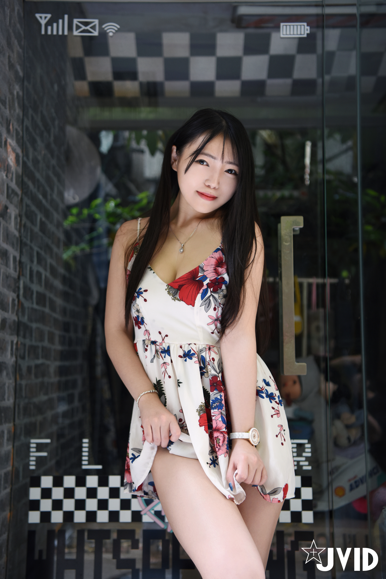 喜歡就帶走！與氣質正妹一日約會　一同返家驚見…衣服下竟是情趣內衣