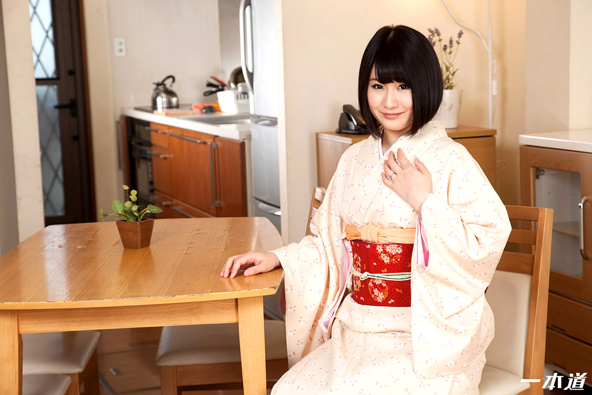 [小泉まり]拜訪隔壁賢慧人妻 - 貼圖 - 性感激情 -