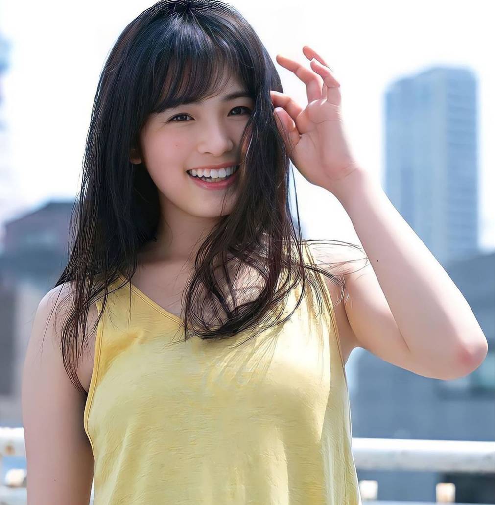 女子偶像團體成員、Youtuber，服飾品牌社長--大園桃子 - 亞洲美女 -