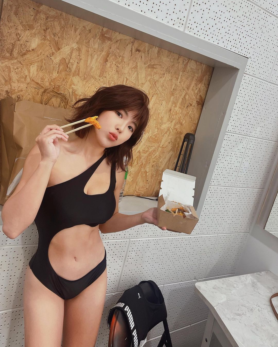「壯壯」逆天身材美美der 絕頂犯規 - 素人正妹 -