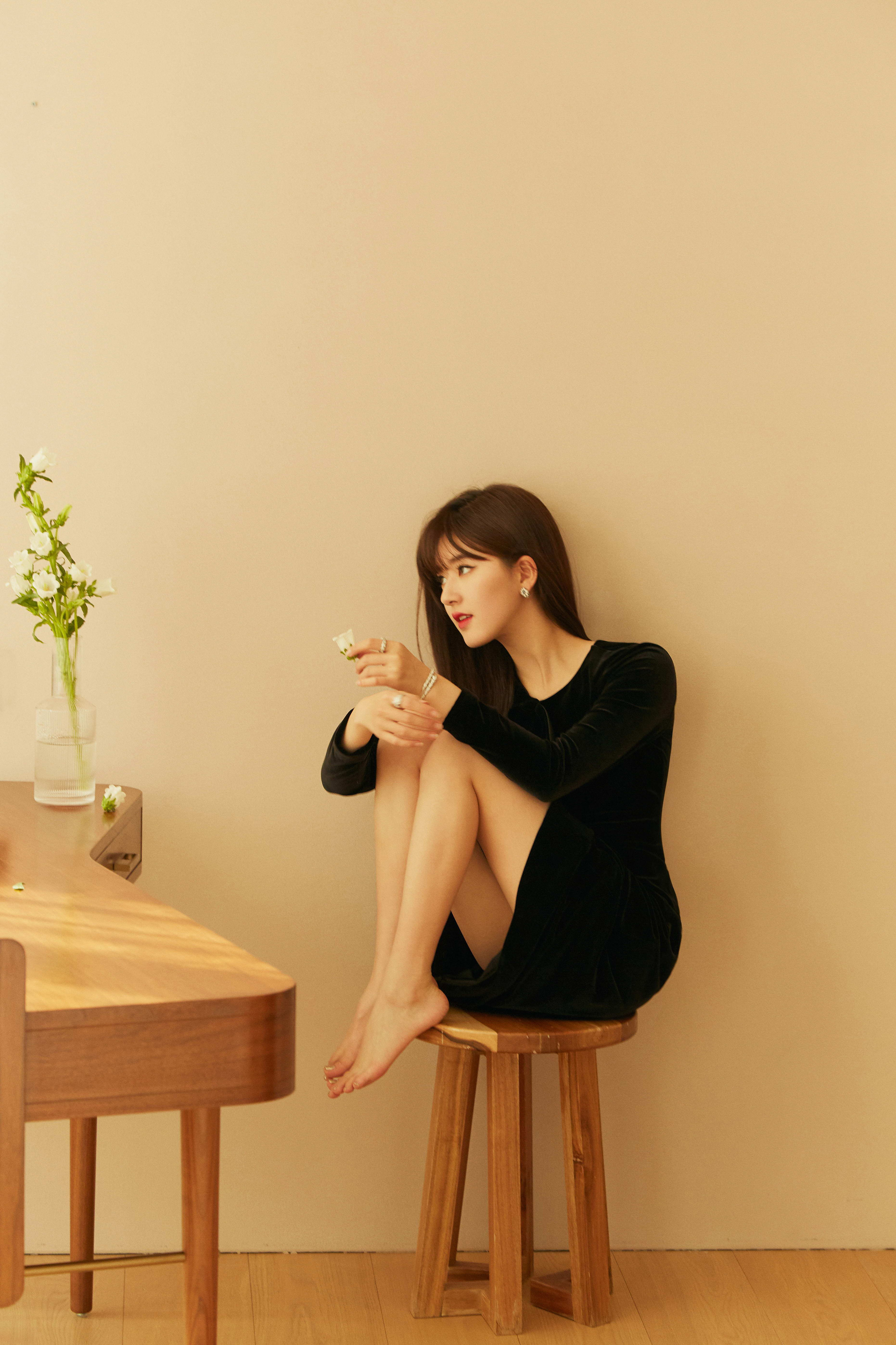 若無閒事掛心頭—趙露思[套圖] - 亞洲美女 -