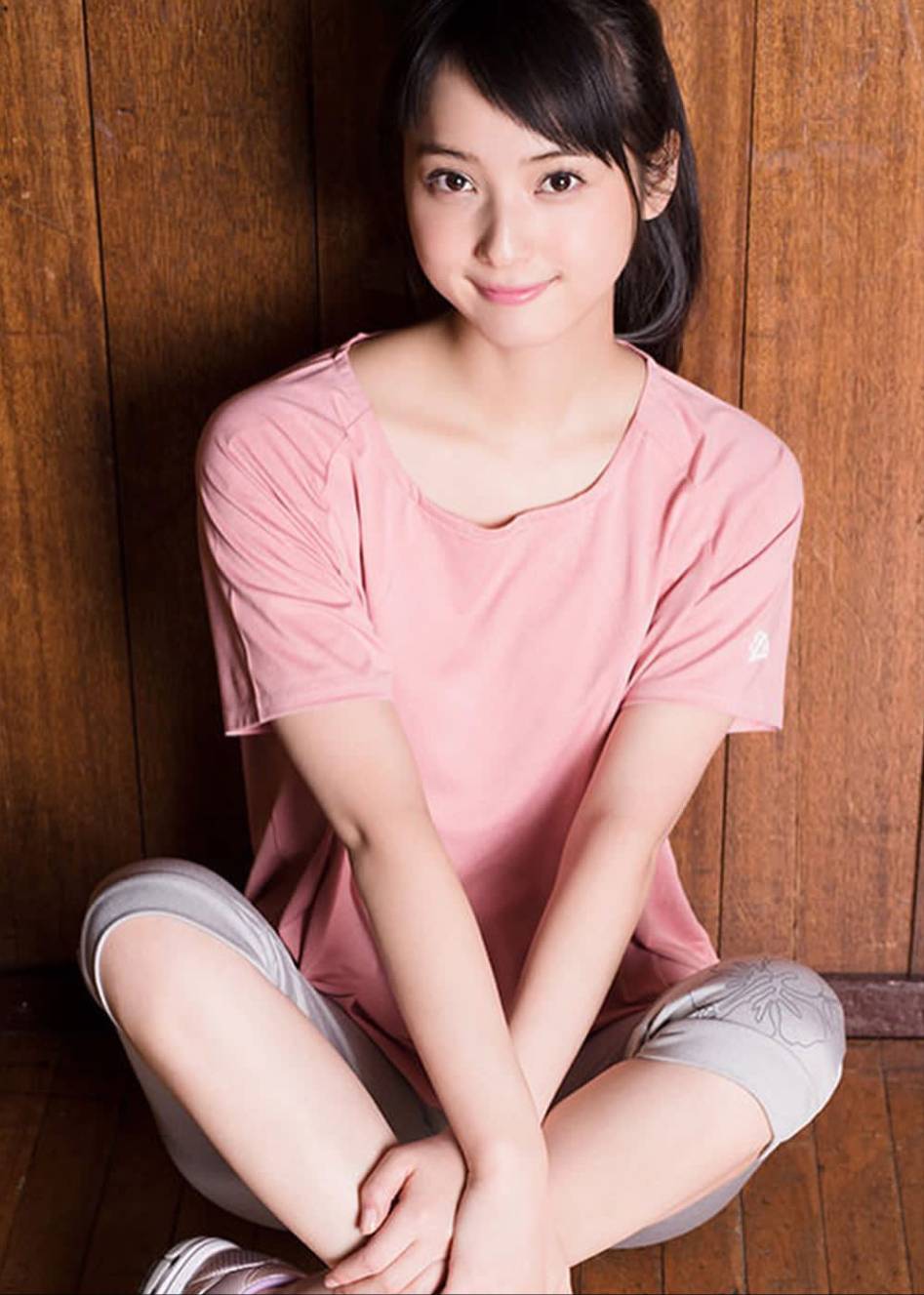 秋田美人日本模特兒，寫真偶像、演員、歌手--佐佐木希 - 亞洲美女 -
