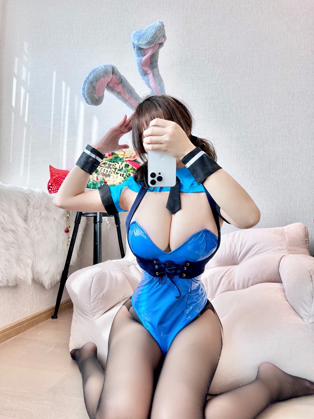 _4.jpg