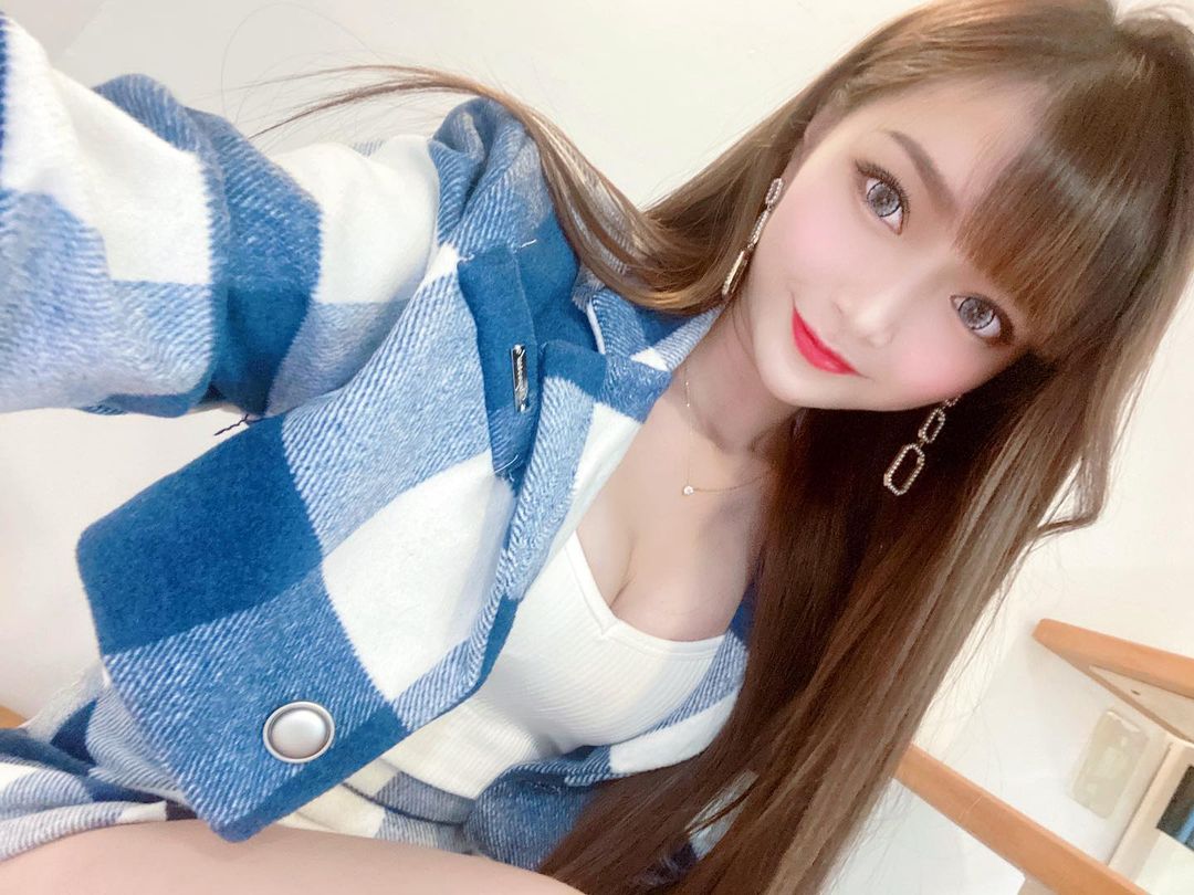 香甜可愛正妹「小洋榛」笑容底下暗藏 誘惑氣質 - 美女圖 -
