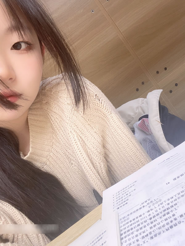 網路美女 塔塔 - 貼圖 - 清涼寫真 -