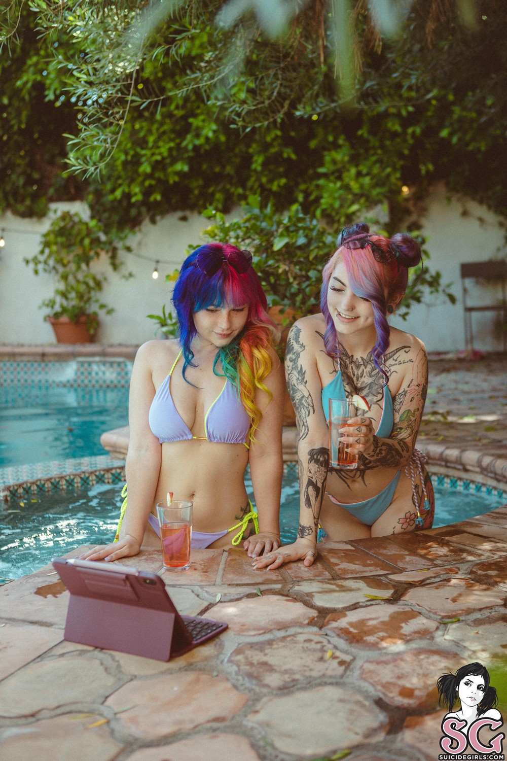 【Suicide Girls】Feb 20, 2023 - Gloom Mimo - the shape of water【51P】 - 貼圖 - 歐美寫真 -