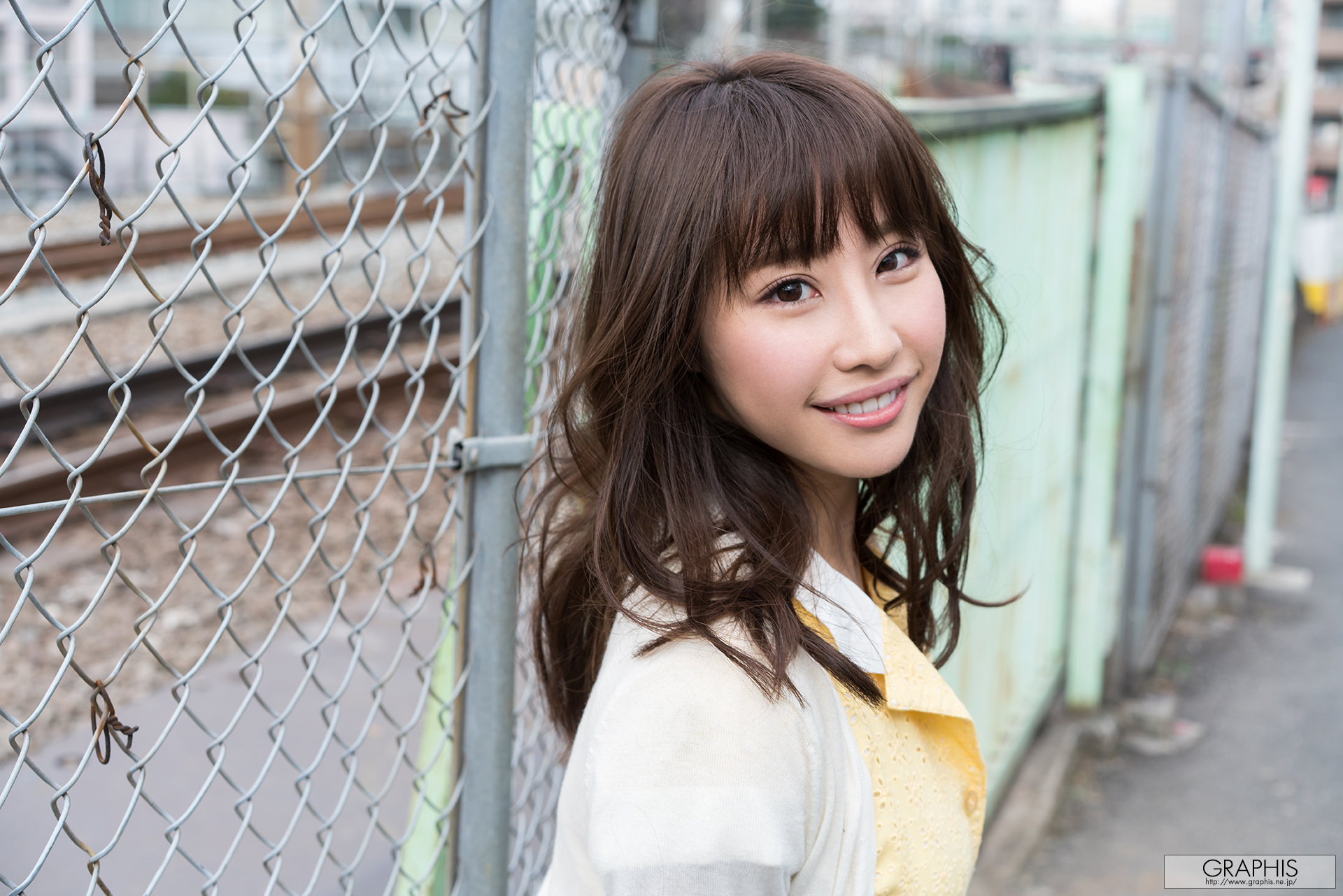 早野詩(はやのうた烏塔·哈亞諾)[Photobook]Sensitiveデジタル寫真集(SHOOTINGSTAR)