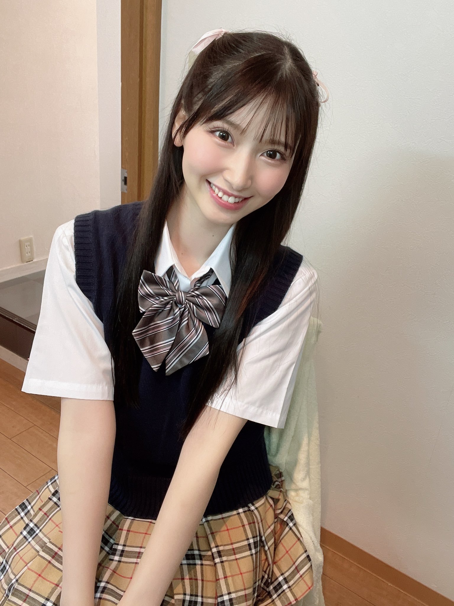 知.性!十頭身美女主播《香椎花乃》下海 氣質優雅還可以色色太讚 R18成人站流量密碼