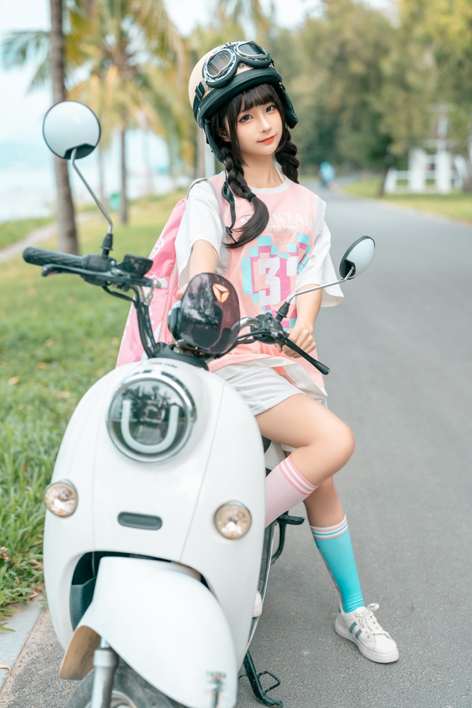 蠢沫沫 – Electric Car - 貼圖 - 清涼寫真 -