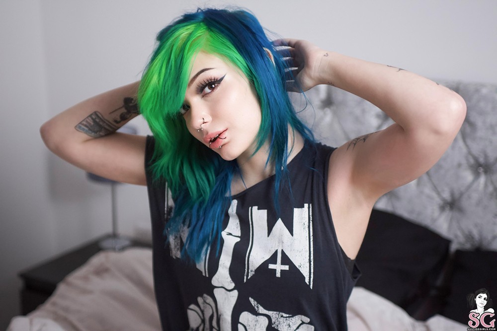 【Suicide Girls】Mar 16, 2023 - Altamethyst - Scoring the end of the year【49P】 - 貼圖 - 歐美寫真 -