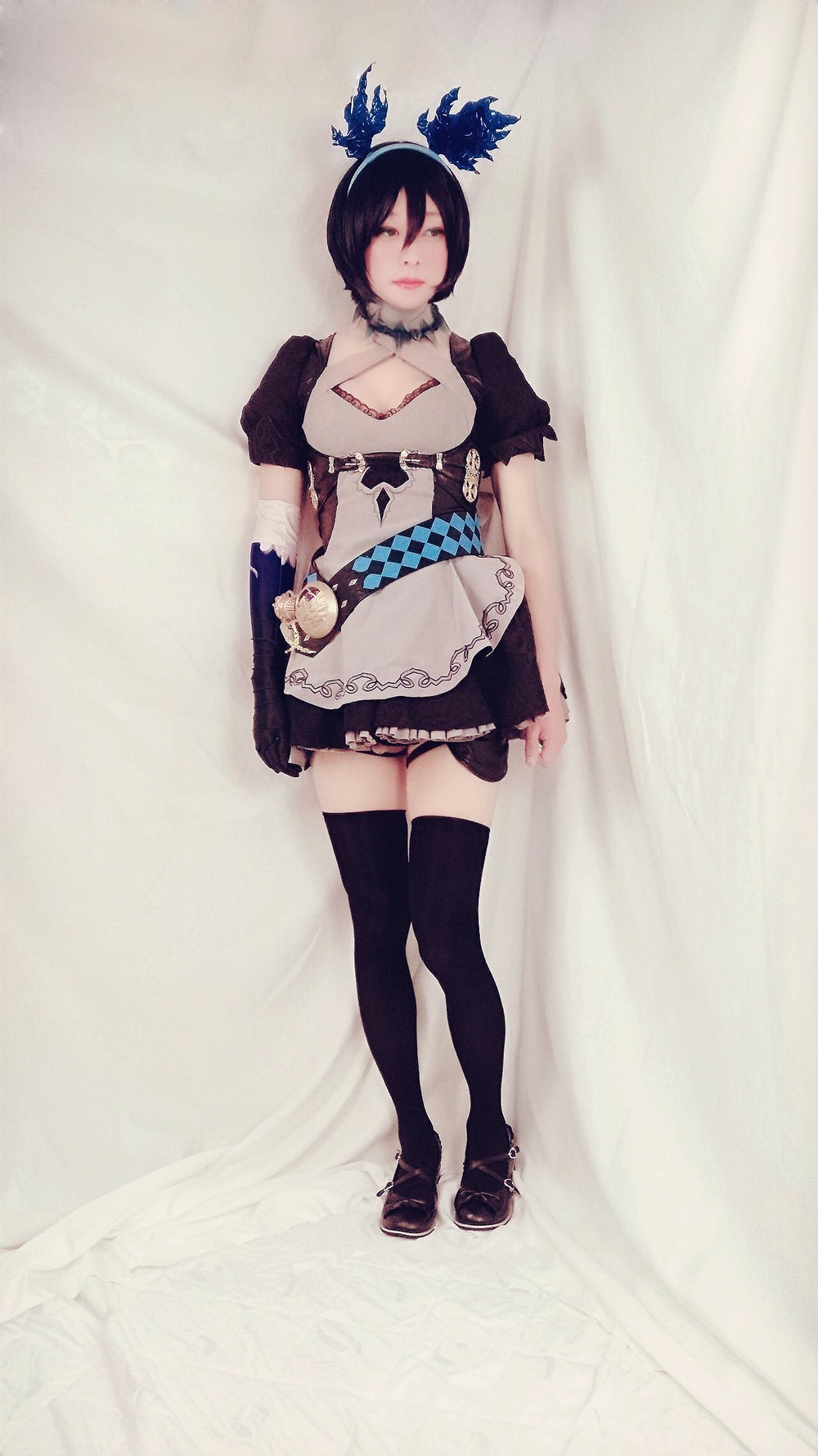 04_Wildhoney_Alice_4.jpg