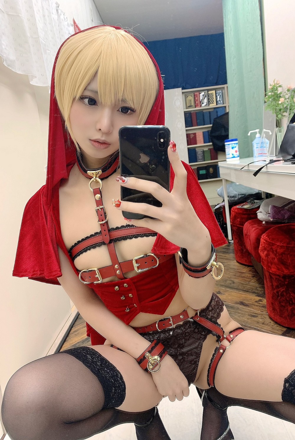38_Rikkyun_Red_Riding_Hood_38.jpg