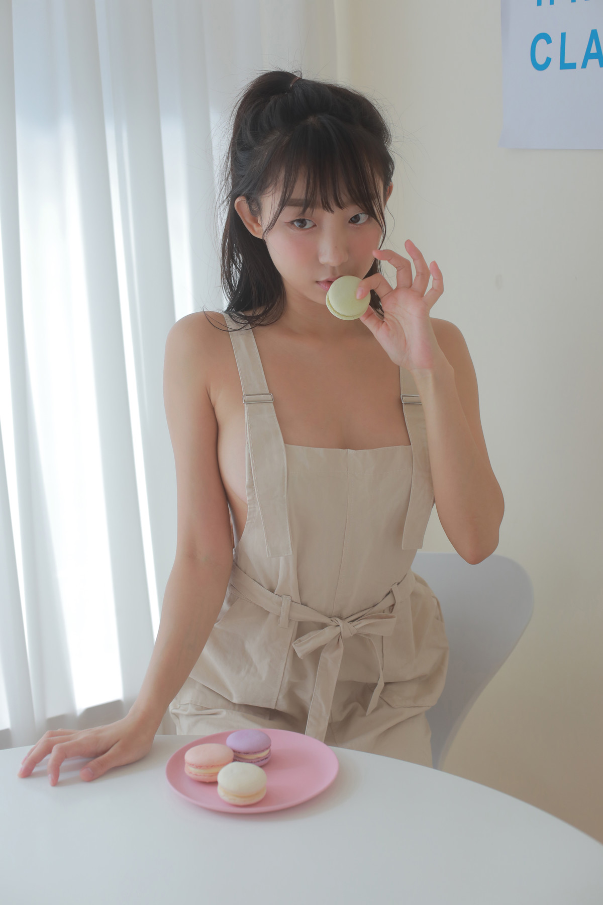 [Eunji Pyo 표은지] A sweet face with a devil-like body makes people dream 