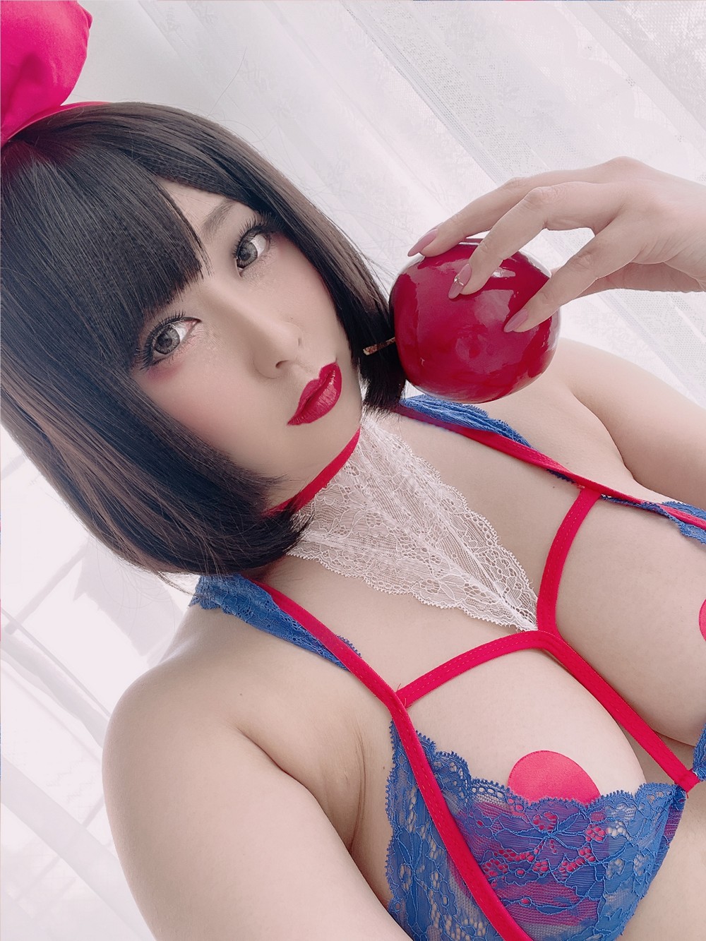 Snow_White_5.jpg