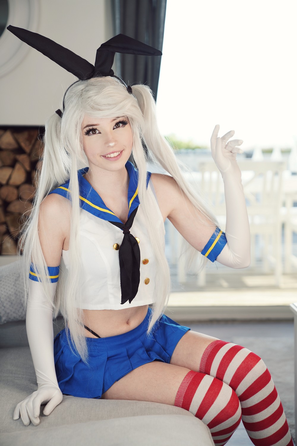 01_Belle_Delphine_Shimakaze_1.jpg