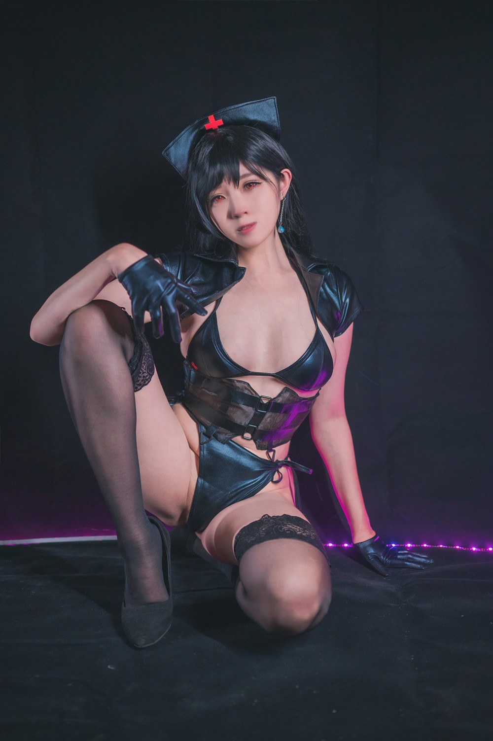 05_Tifa_nurse_5.jpg