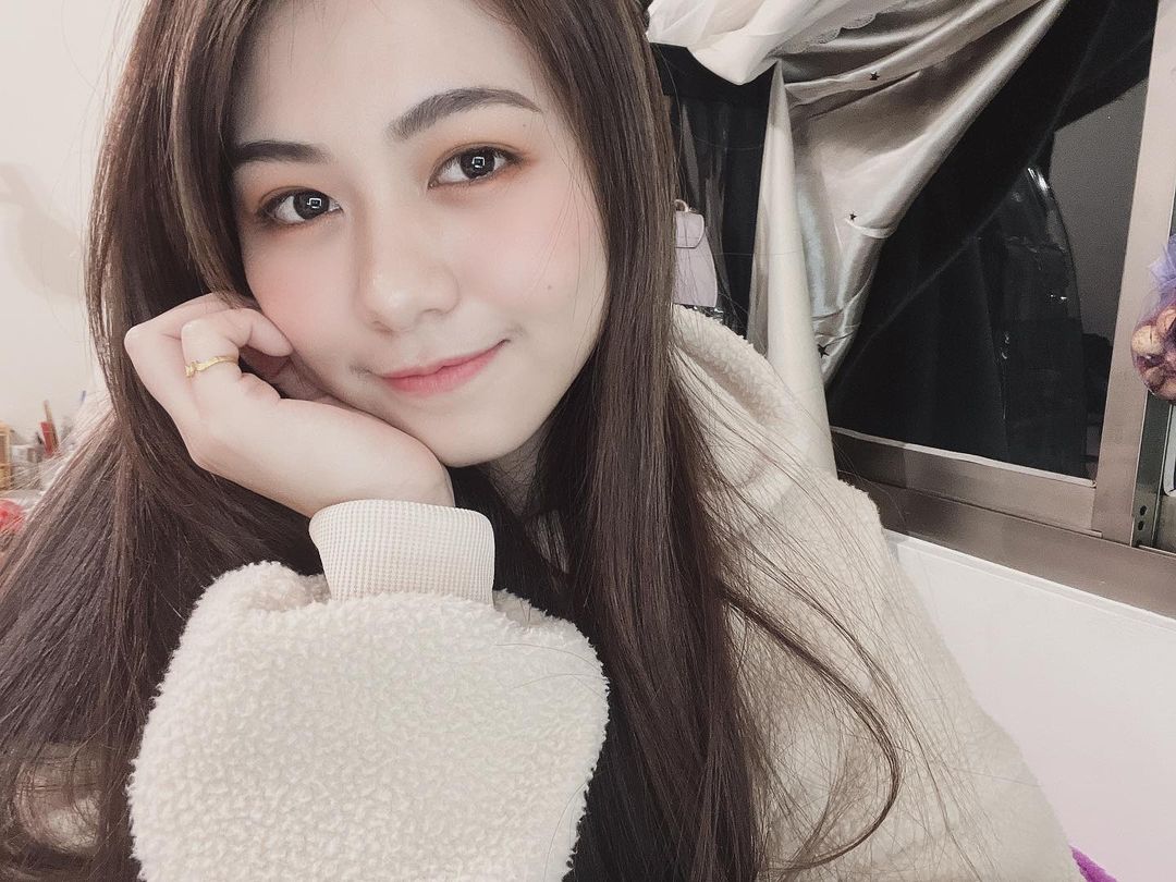 新生代女神「許孟甯」獨特外型吸引觀眾  忍不住想多看幾眼 - 美女圖 -