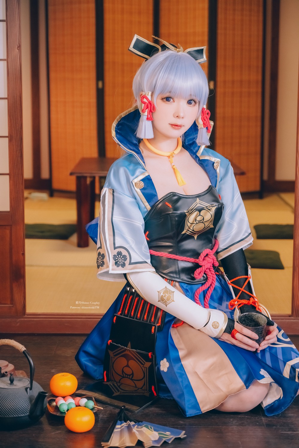 Kamisato_Ayaka_02.jpg