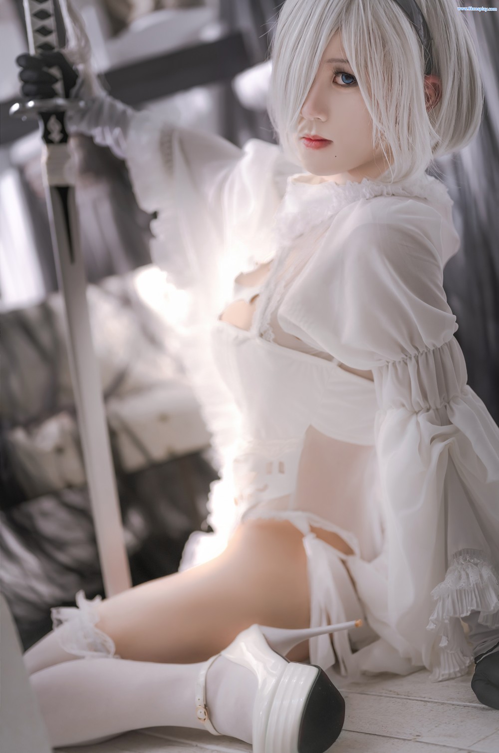 16_www.8kcosplay.com15_16.jpg