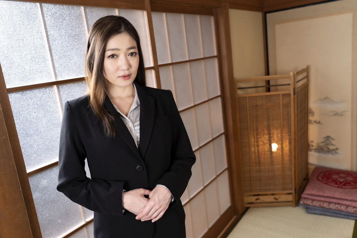 [江波りゅう]帶女同事回家羞羞 - 貼圖 - 性感激情 -