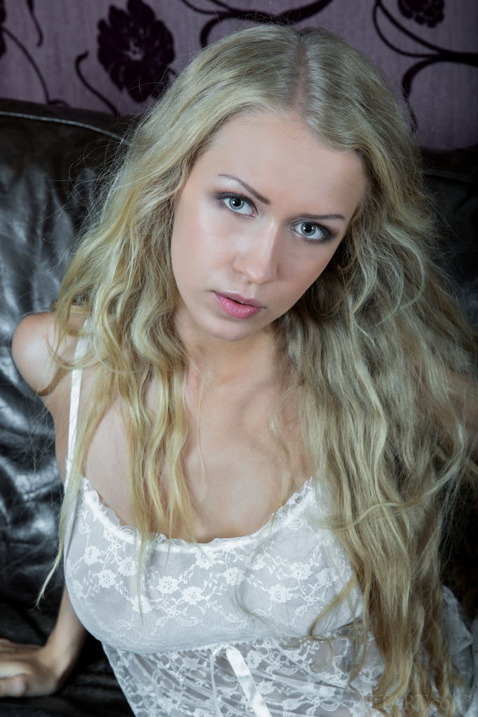 MetArt_Roteia_Kaylee-A_low_0005.jpg