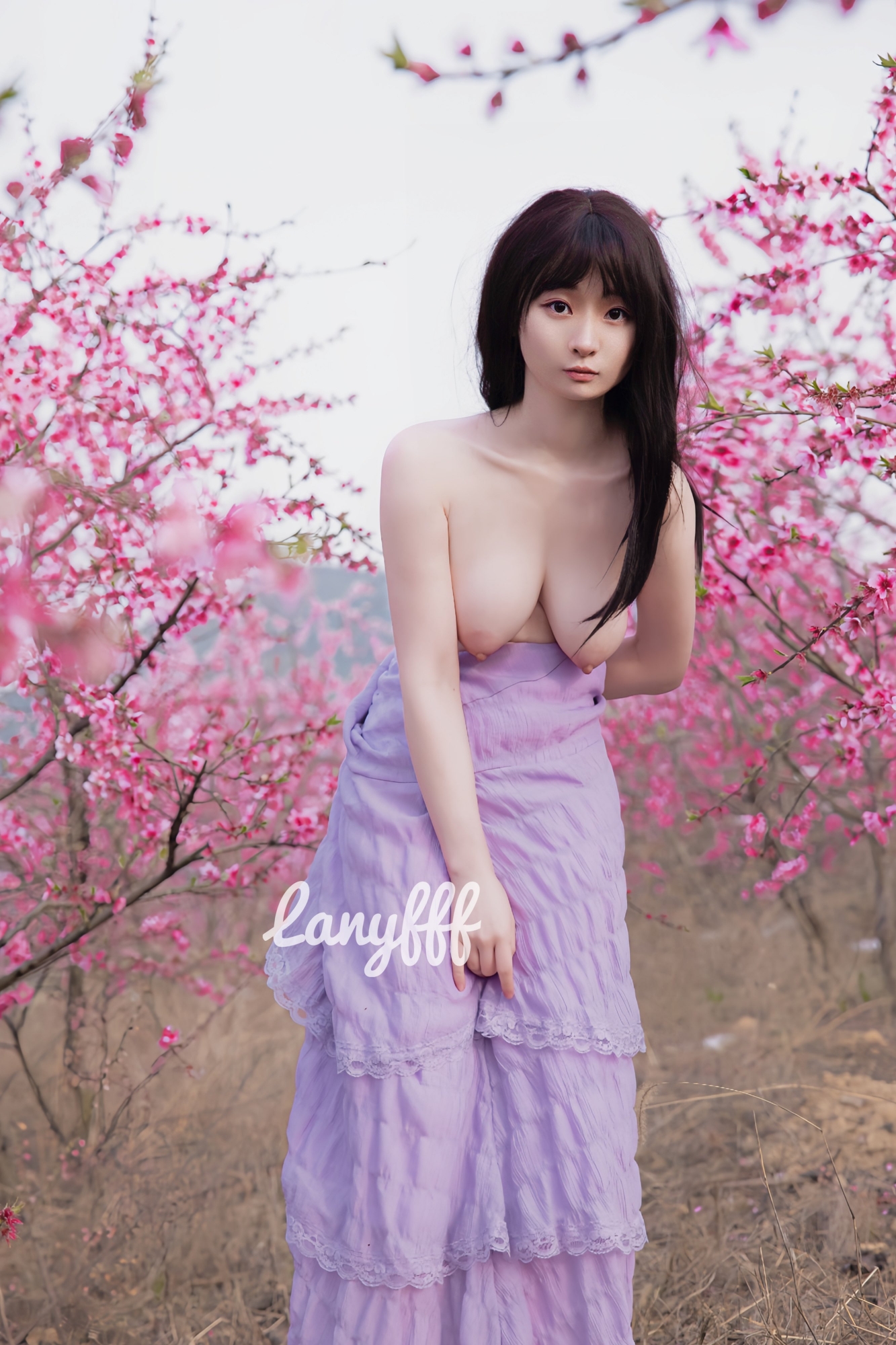 野外　個人　露出 Twitterの有名人が検閲なしで流出、大胆に野外露出 Twitter celebrity leaks without censorship,  boldly exposed in the wild