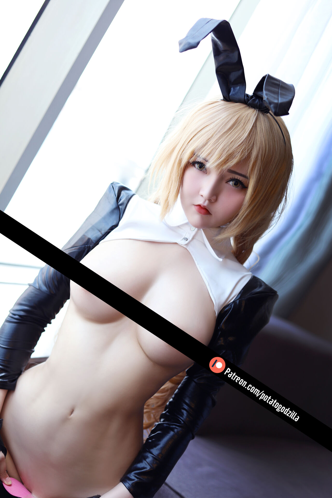 25：Potato_Godzilla_Reverse_Bunny_Jeanne_25.jpg