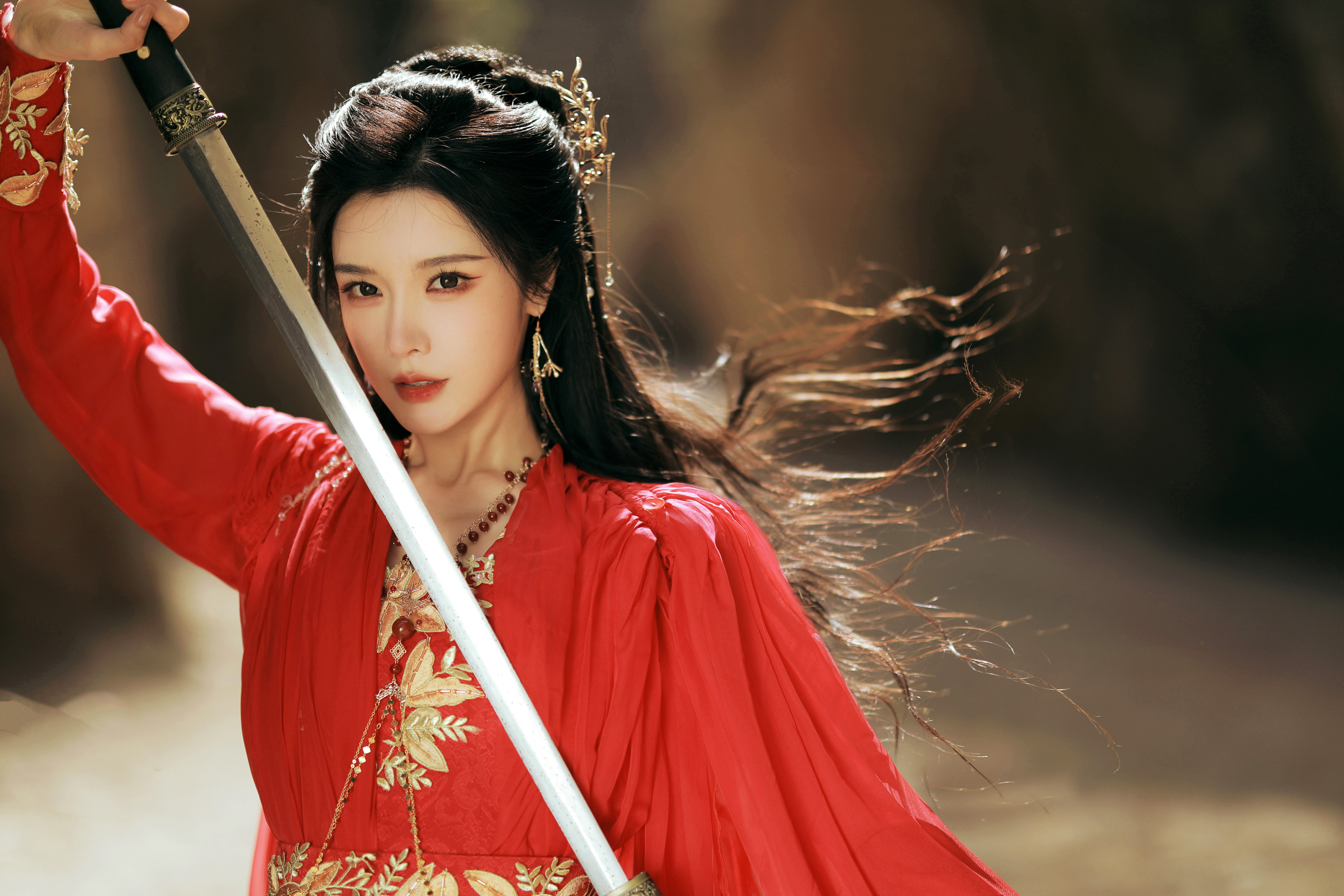 紅紗長裙俠女情—戴燕妮[高清套圖] - 亞洲美女 -
