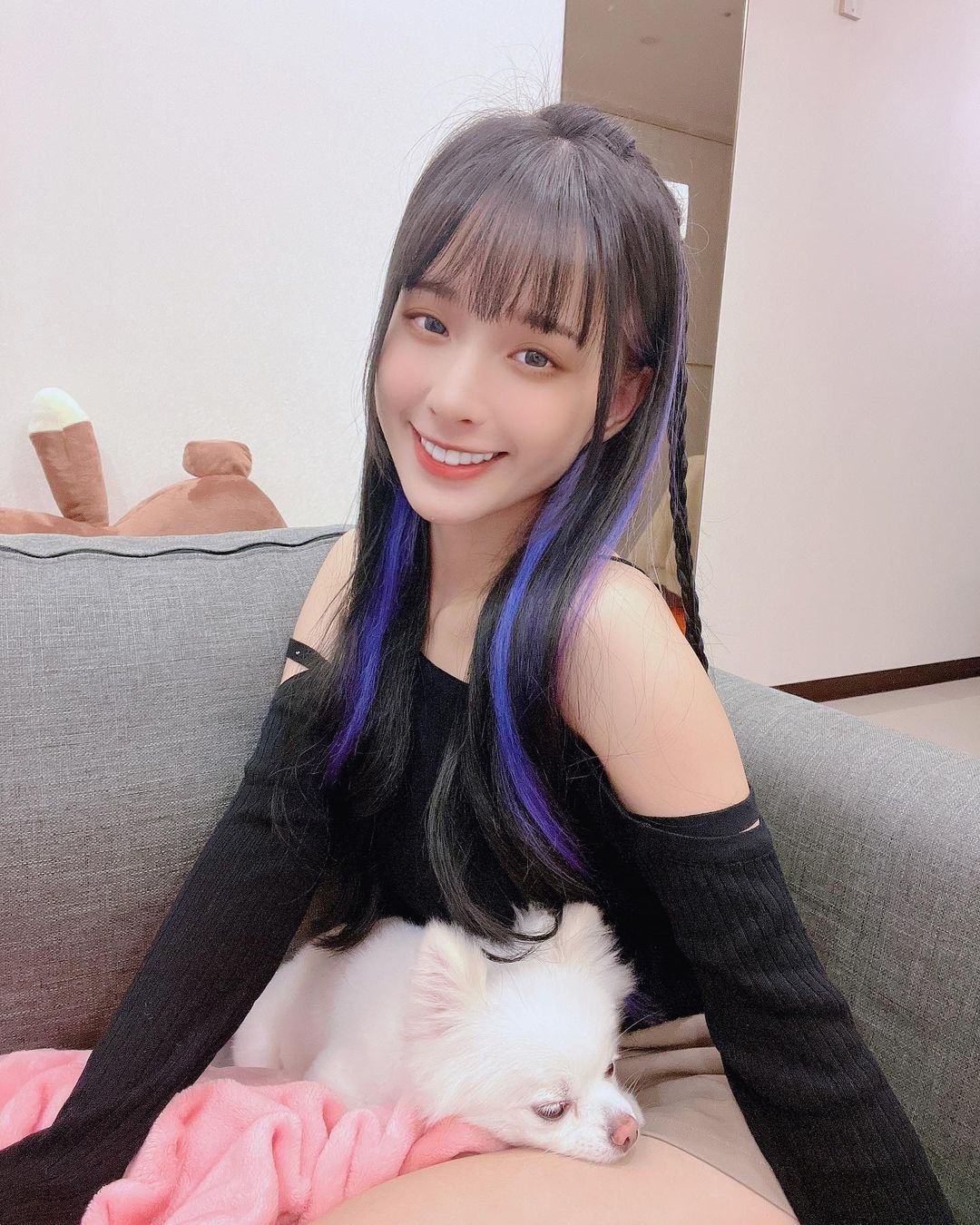 高顏值女孩兒「溫柔愛吃糖」白皙誘惑的視角太甜 - 美女圖 -