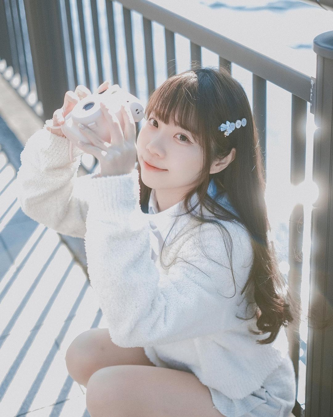 可愛美眉「可可」白嫩雪乳全面撩慾 超纖細又有料 - 美女圖 -
