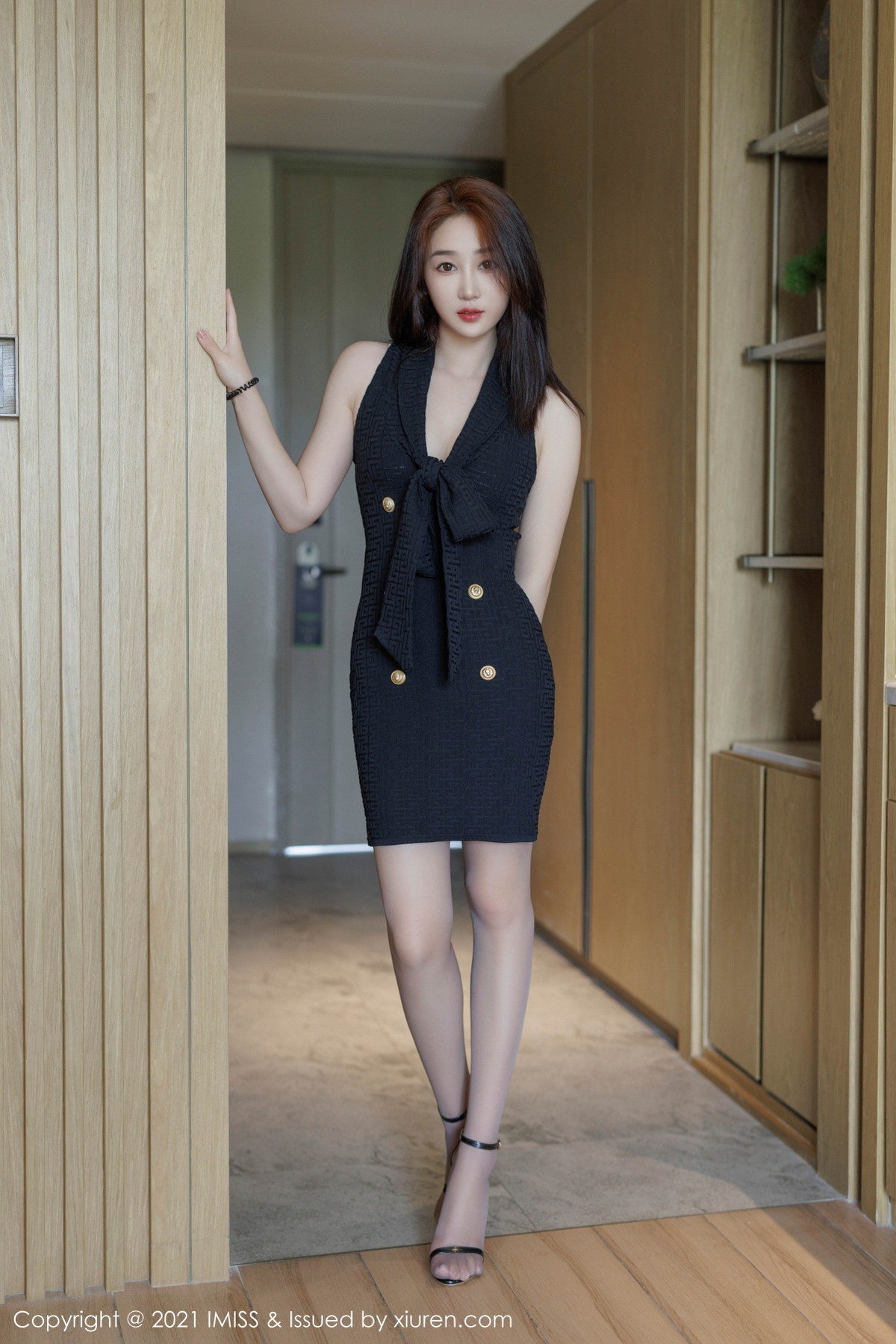 【IMISS爱蜜社】2023.09.18 Vol.751 九月生__ 完整版无水印写真【50P】-2