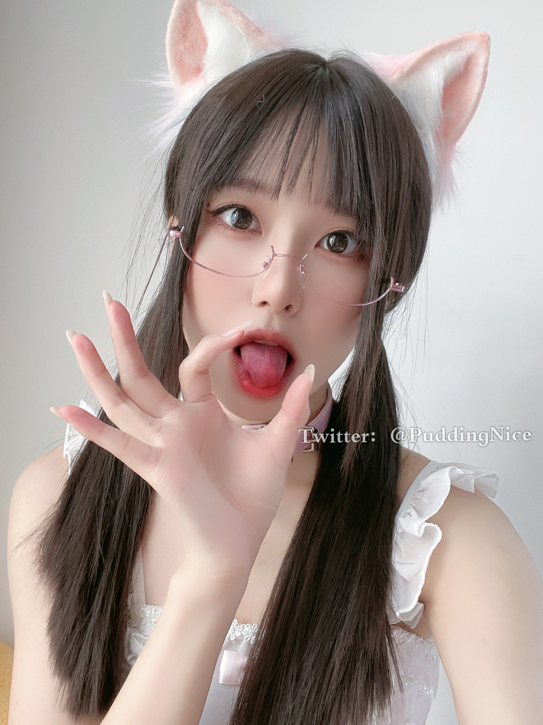 Coser-Pudding-Dafa-MrCong.com-009.jpg
