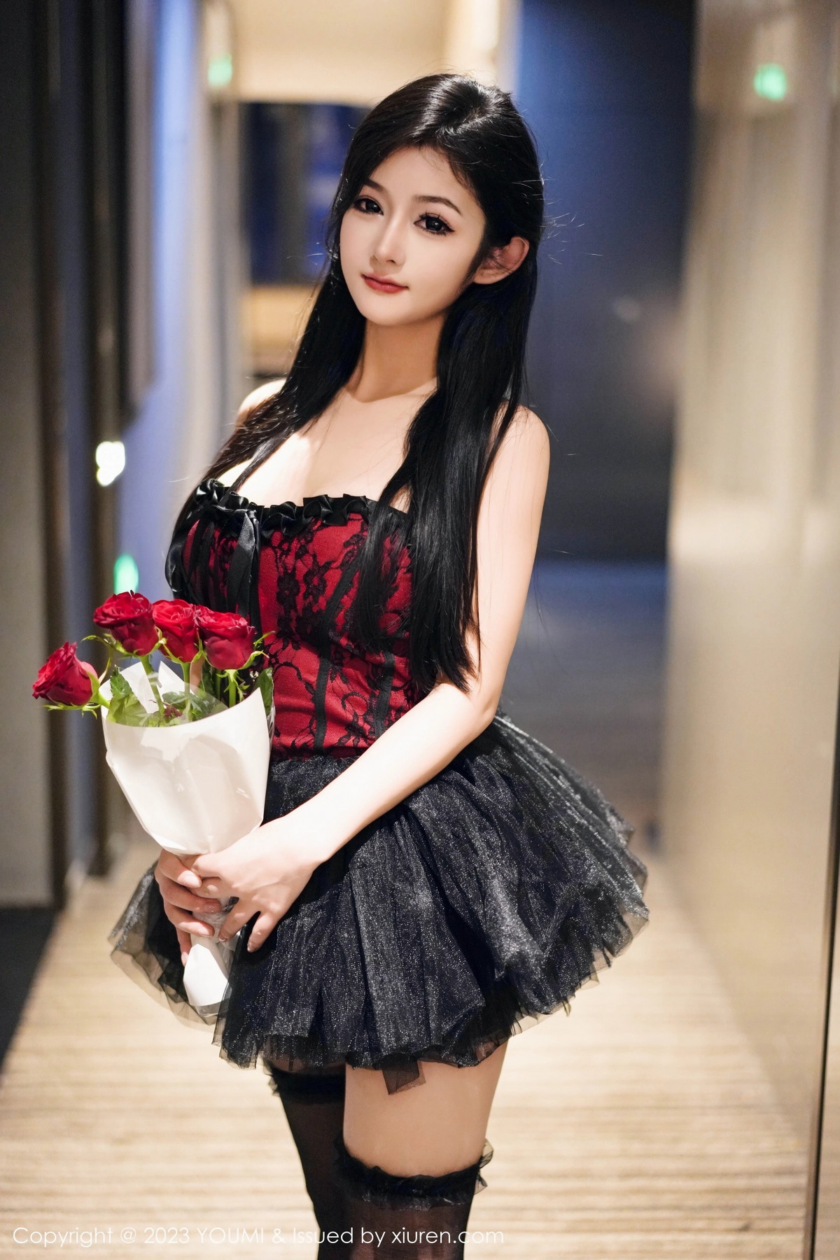 【YOUMI尤蜜荟】2023.10.10 Vol.991 谭小灵 完整版无水印写真【74P】-2