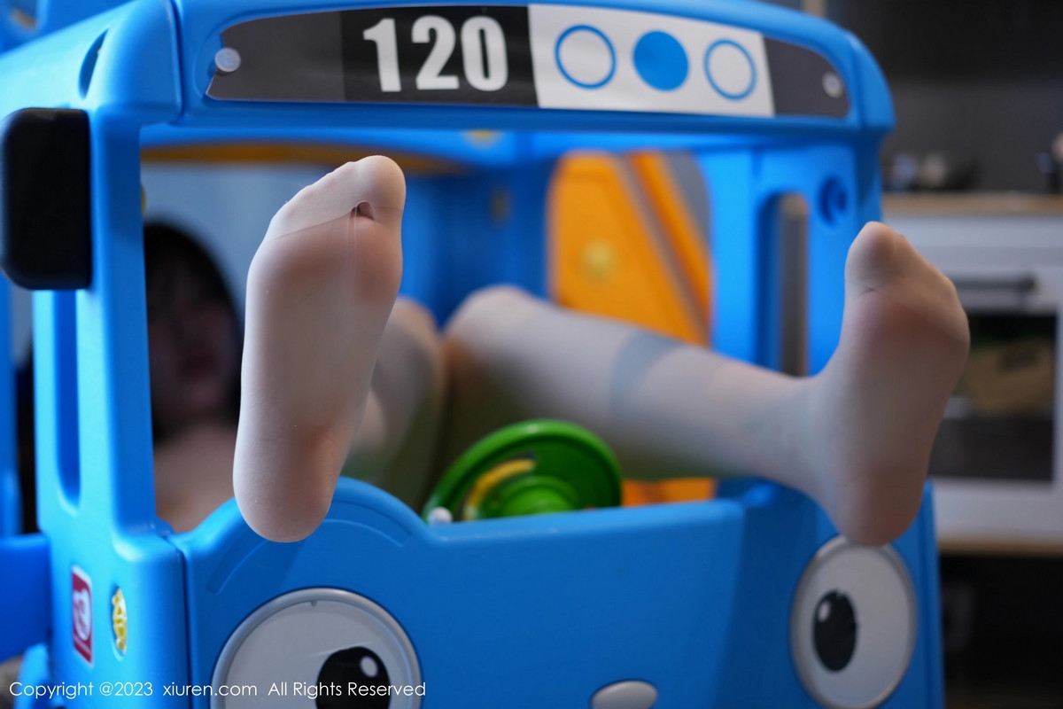 Mae-049.jpg
