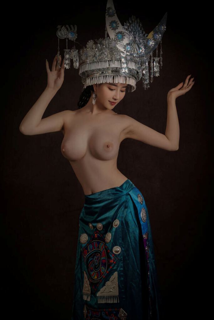 0028_600x0.jpg