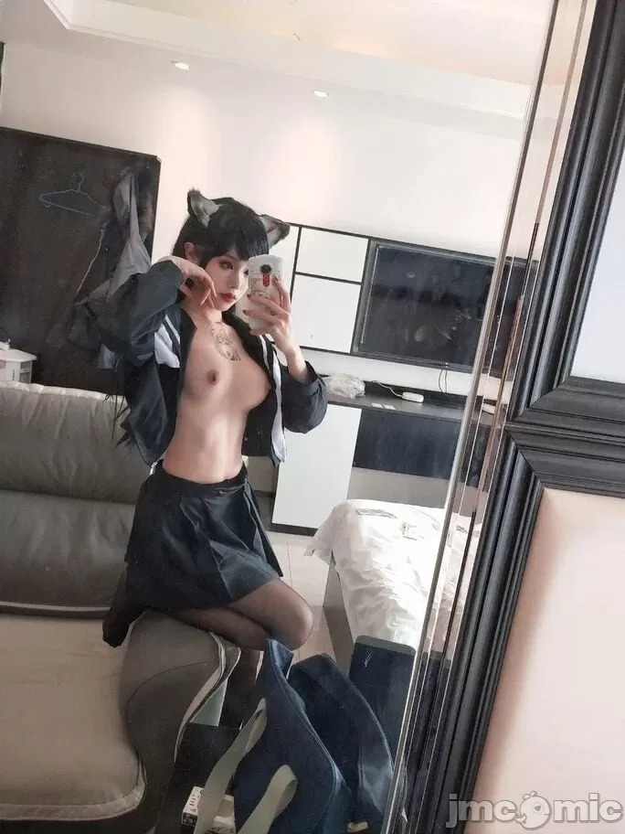 00051.jpg