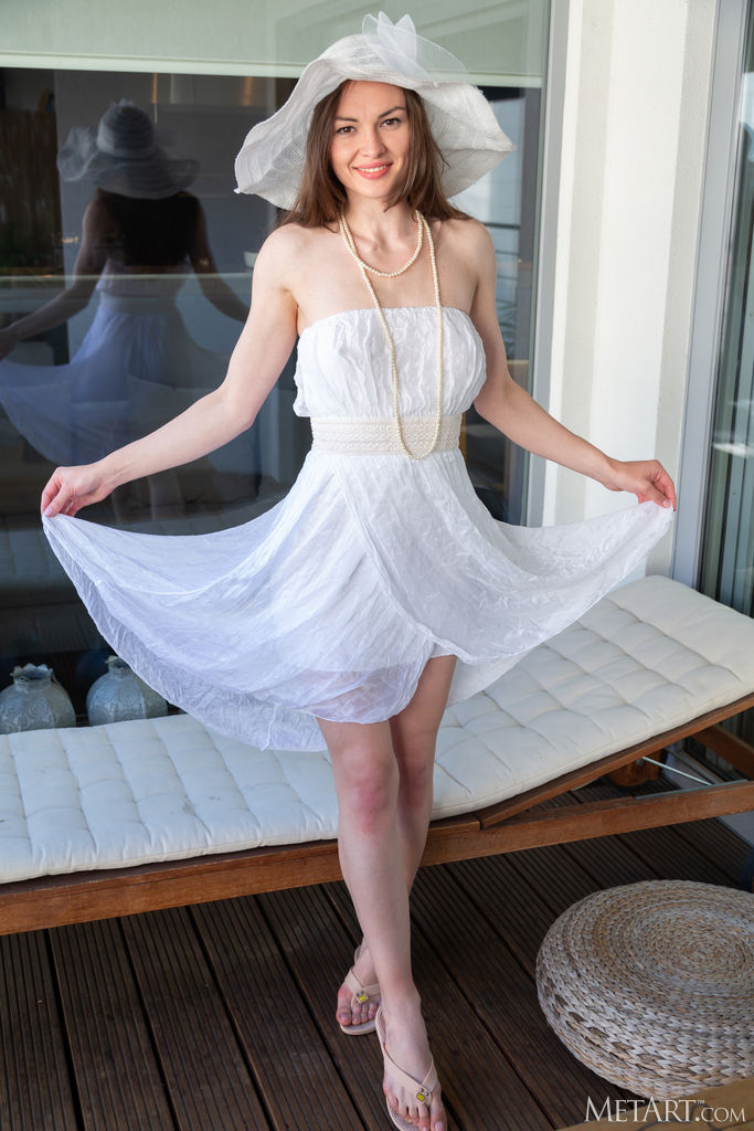MetArt_Proper-Lady_Tanya-Grace_low_0002.jpg