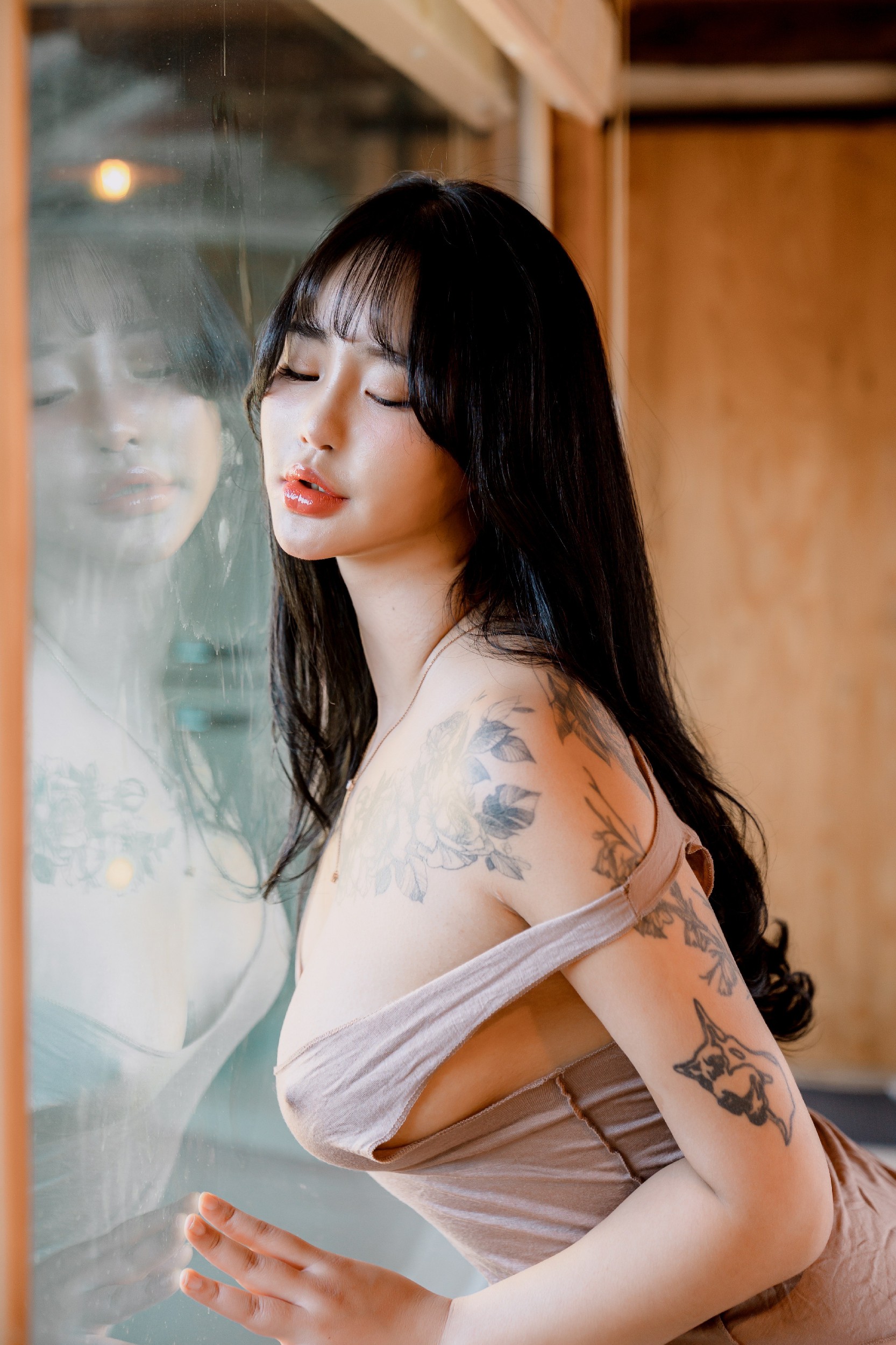 Jeon-Bo-Yeon-T-Pants-MrCong.com-005.jpg