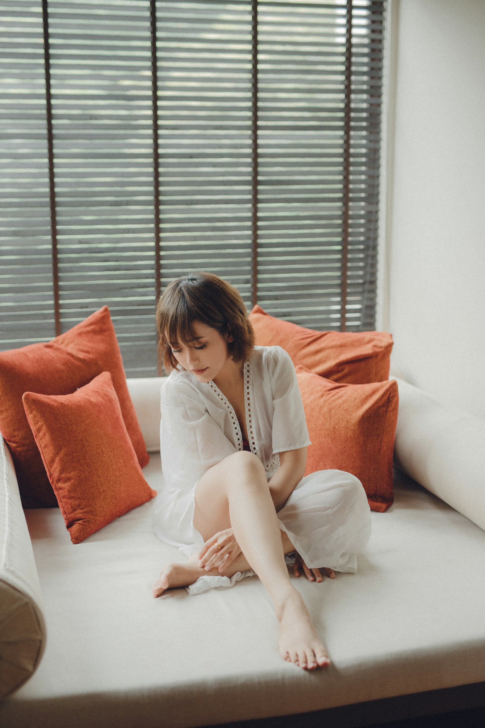 May-Vol.1-Warm-Sunlight-MrCong.com-001.jpg