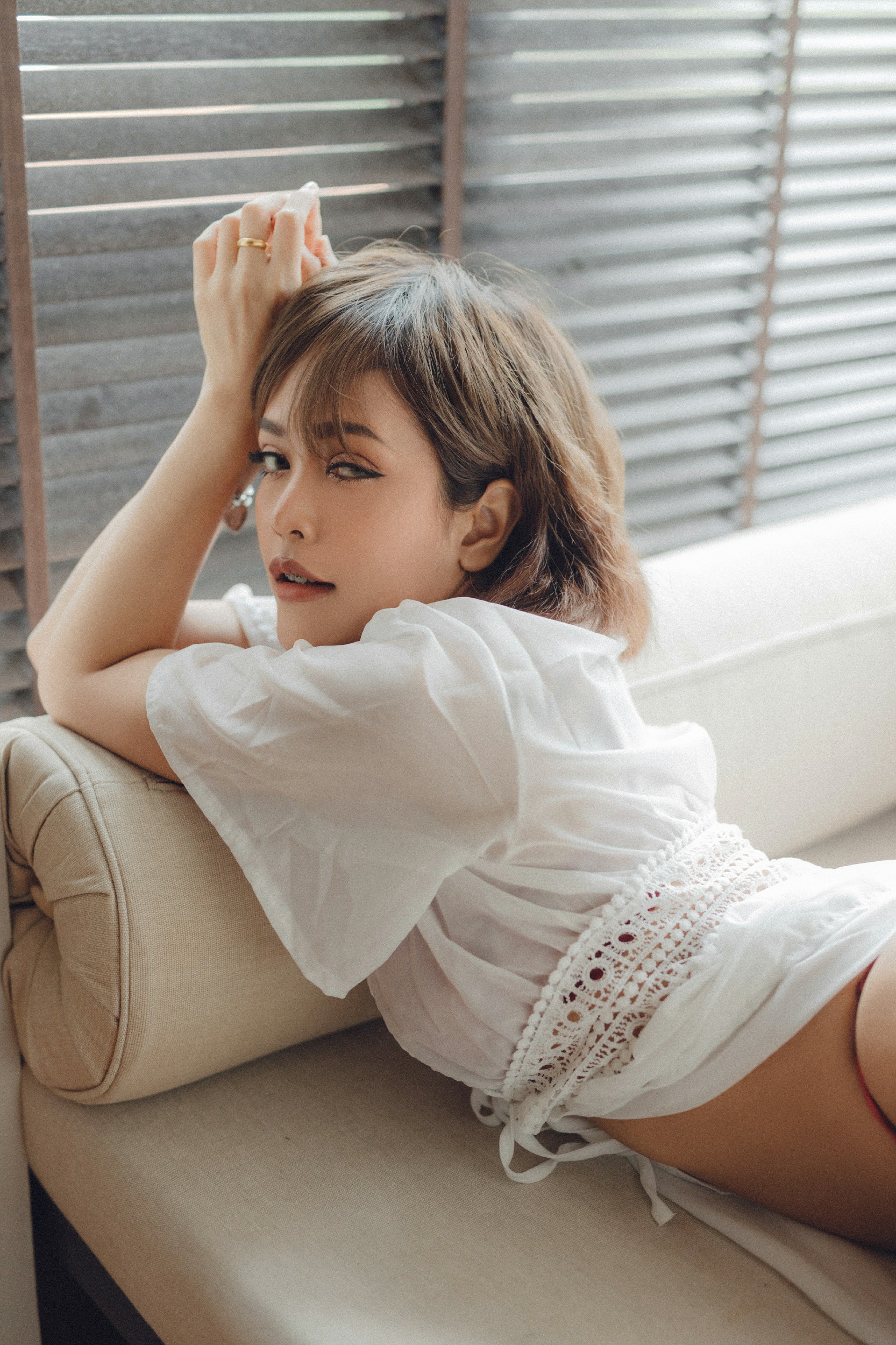 May-Vol.1-Warm-Sunlight-MrCong.com-013.jpg