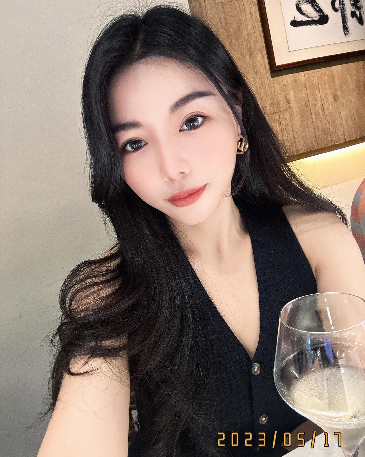 必須自摸！高雄麻將會館之花「咚咚Dong」超高顏值收服牌友的