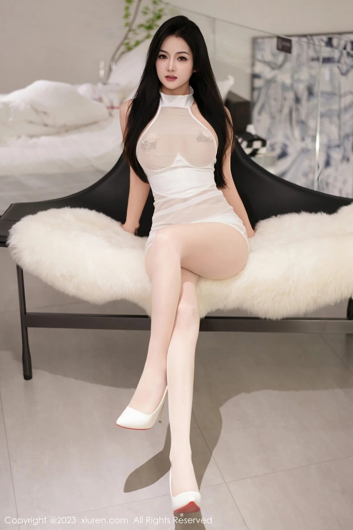 【XiuRen秀人网】2023.12.29 Vol.7893 谭小灵 完整版无水印写真【95P】-2