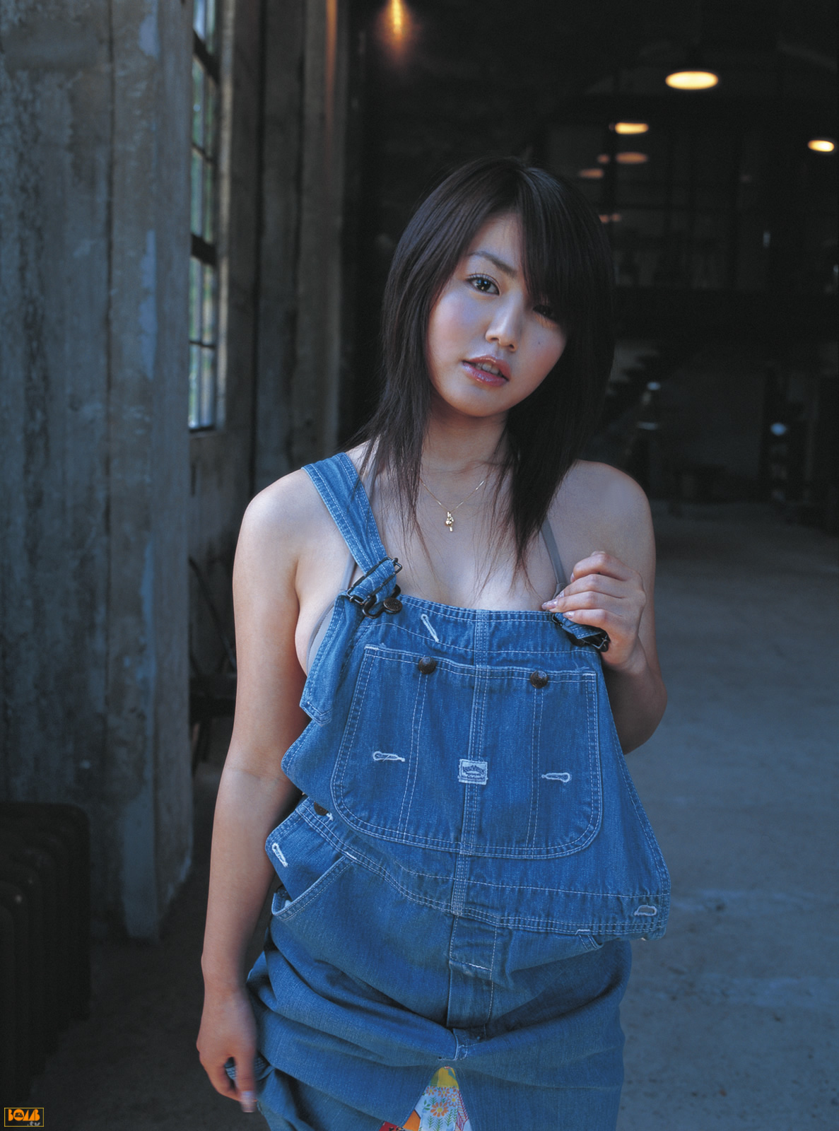 磯山沙也加[Bomb.TV]04_2005.06_Isoyama_Sayaka