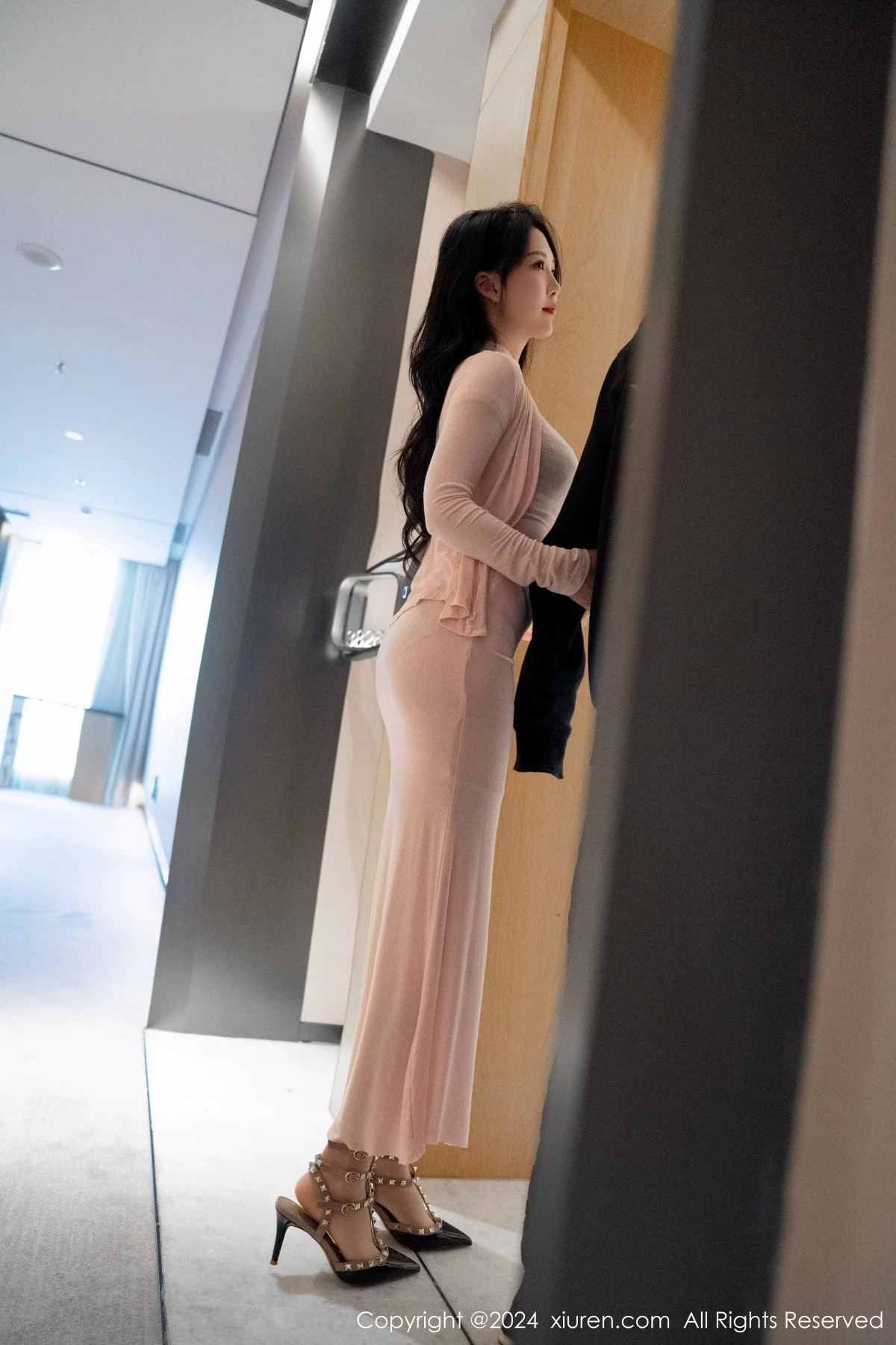 【XiuRen秀人网】2024.01.11 Vol.7945 利世 完整版无水印写真【96P】-2