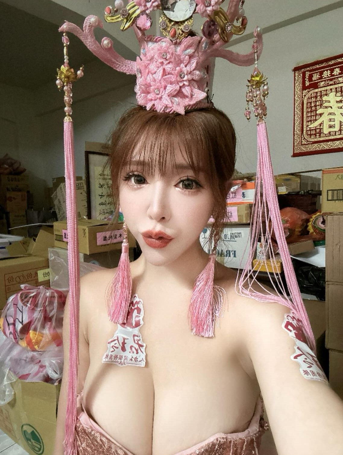 yumilcat_1715089112_3362733660238947642_1725014543.jpg