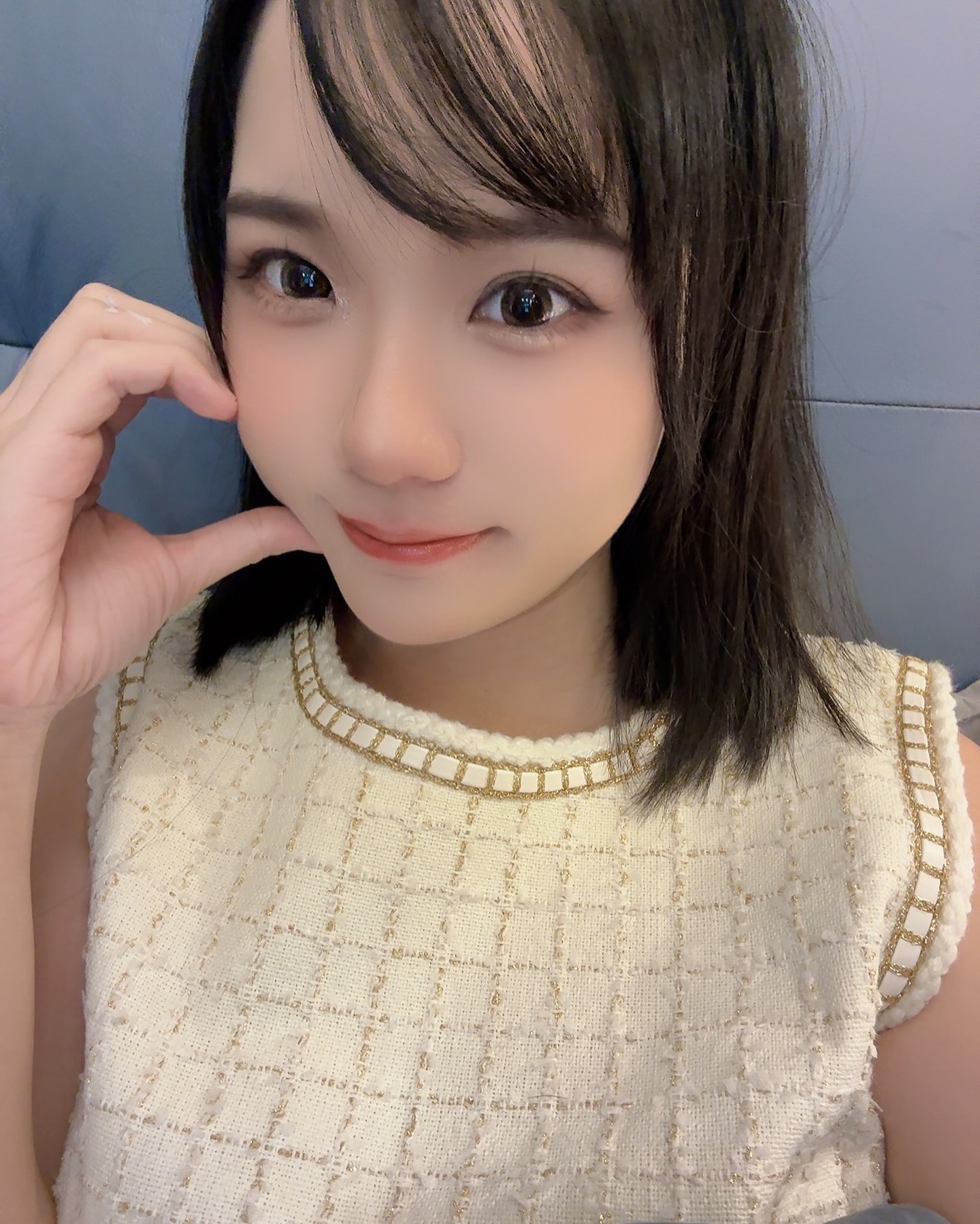 色氣滿點！JVID「旗袍色香妃」貼身旗袍完美修飾蜜大腿　若隱若現肉慾縱橫