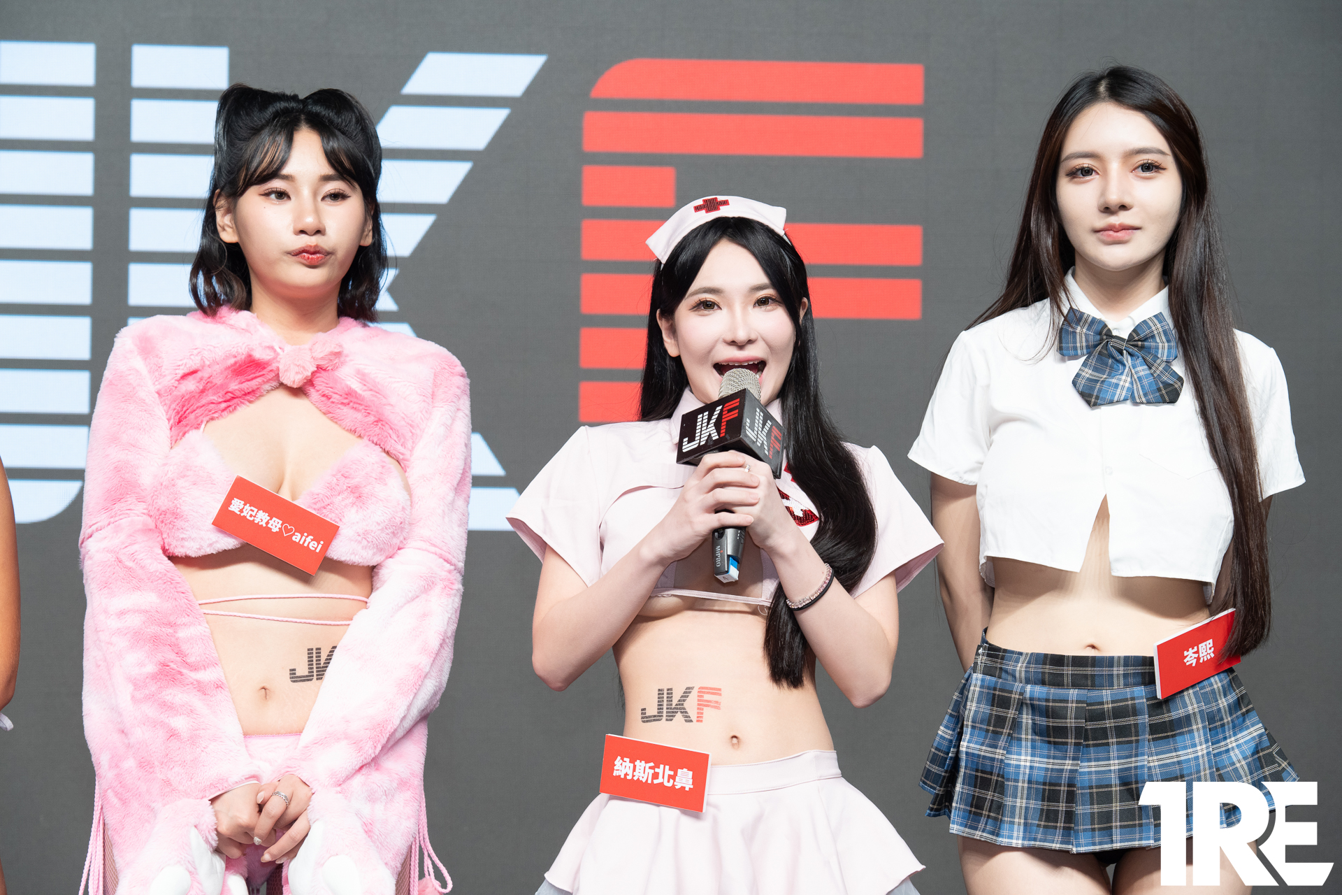 『JKF女郎 V.S. 歐美尤物』攜手粉絲大火拚，「劈腿乳搖」刺激嗨玩全場